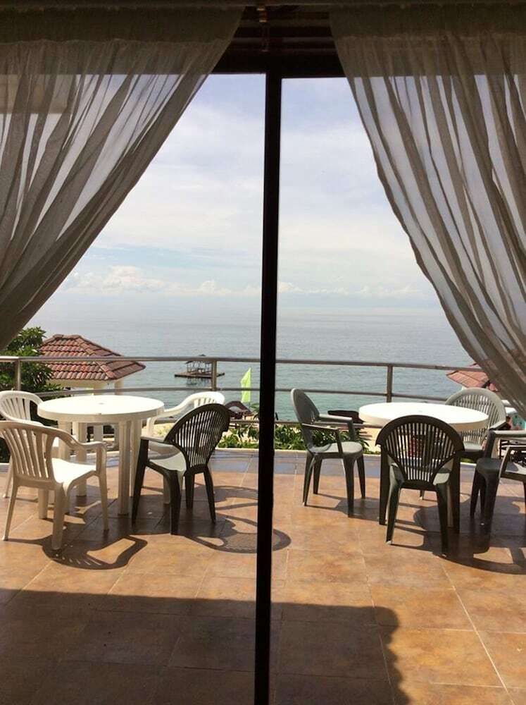 Apartamento Camotes Flying Fish Resort