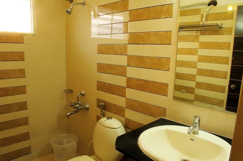Oyo 615 Hotel 7 Hills Inn