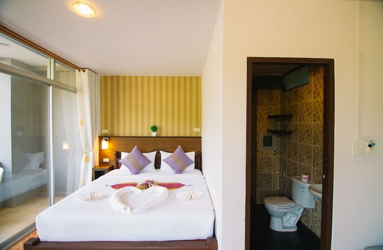 Hotel Lanta Nice Beach House