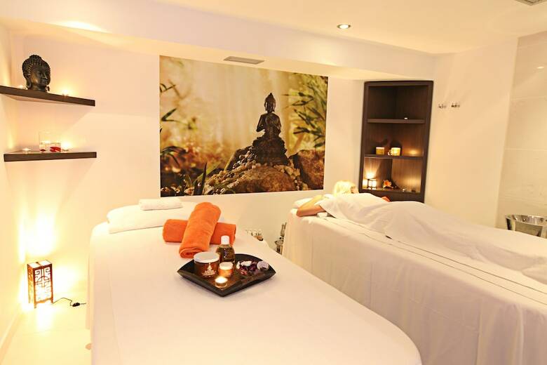 Dome Beach Hotel And Resort