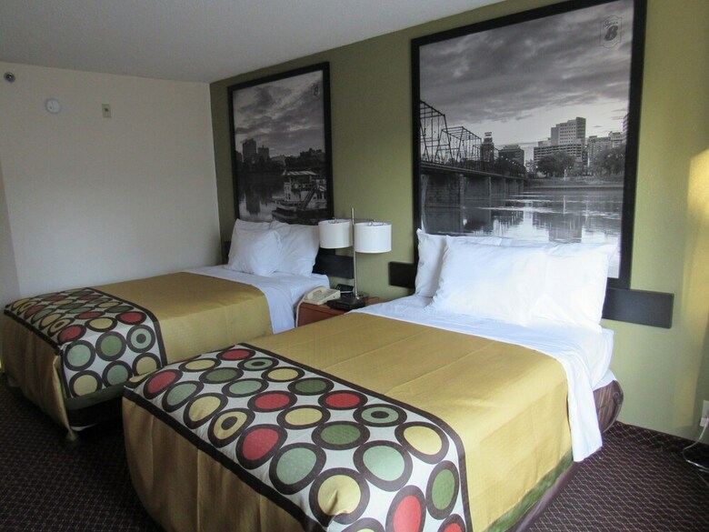 Hotel Super 8 By Wyndham New Cumberland