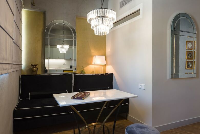 Apartamentos Downtown Athens Lofts
