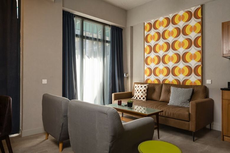 Apartamentos Downtown Athens Lofts