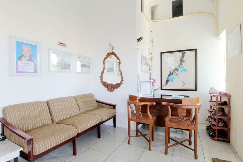 Hotel Tiga Dua Homestay