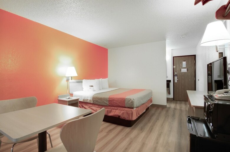 Motel 6 Colby, Ks