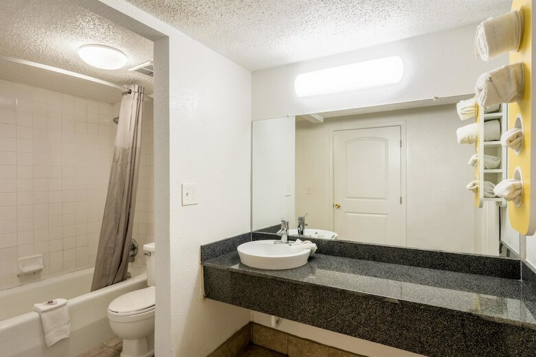Hotel Motel 6 Calhoun, Ga