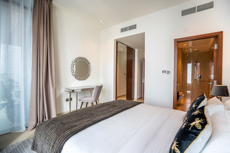 Apartamentos Luton Vacation Homes Marina Gate Tower 2