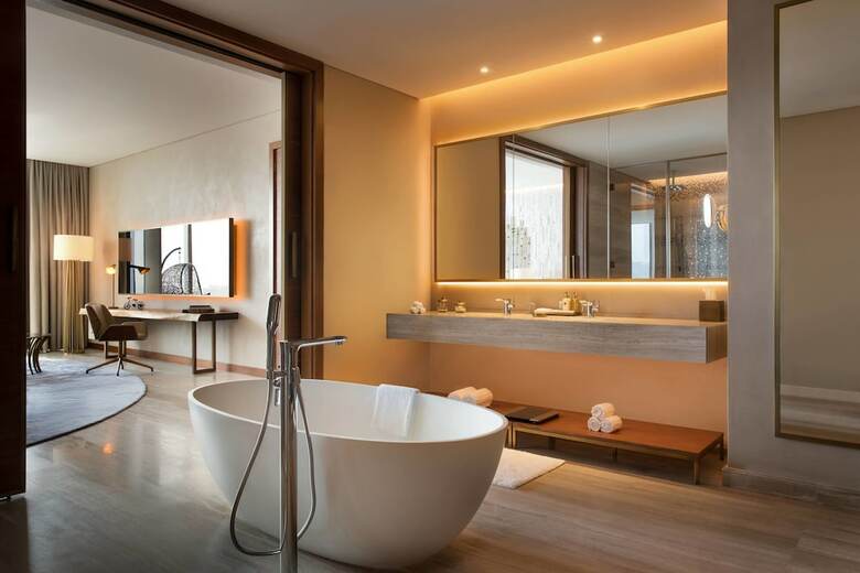 Renaissance Downtown Hotel, Dubai