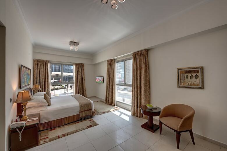 Marina Hotel Apartments