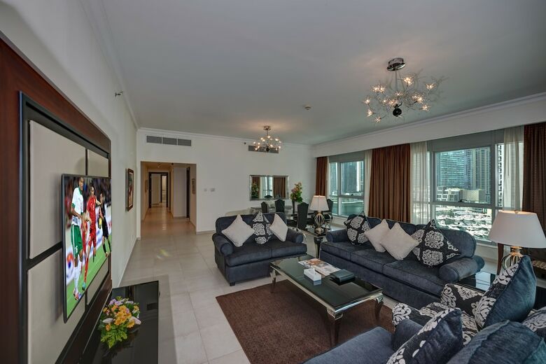 Marina Hotel Apartments