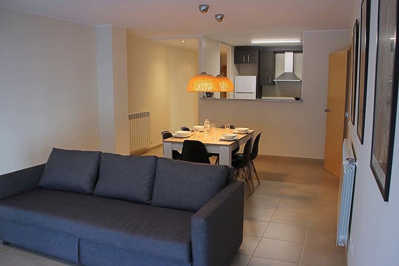 Apartamentos Vitivola Prat Condal 4-6 4t 2a