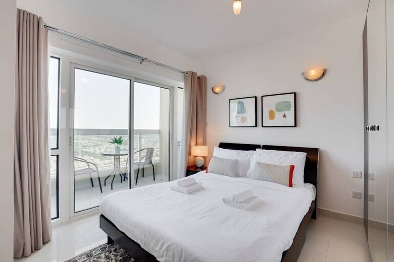 Dazzling Apartment In Dubai Gate Central Of Jlt
