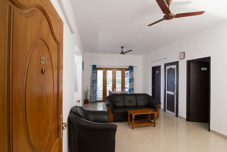 Apartamentos Phoenix Hospitality Services