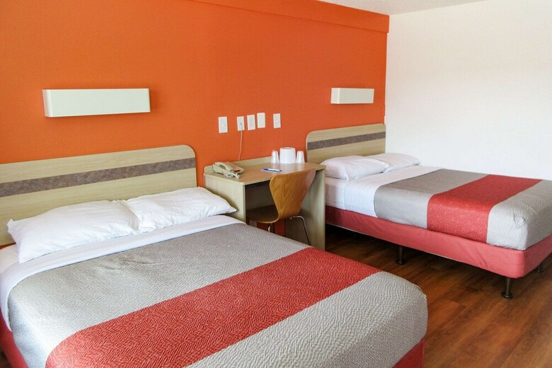 Motel Rodeway Inn