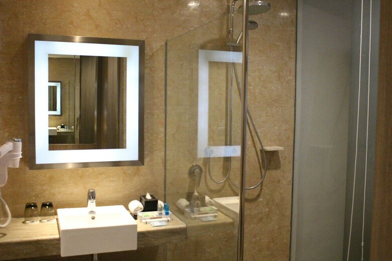 Hotel Novotel Makassar Grand Shayla