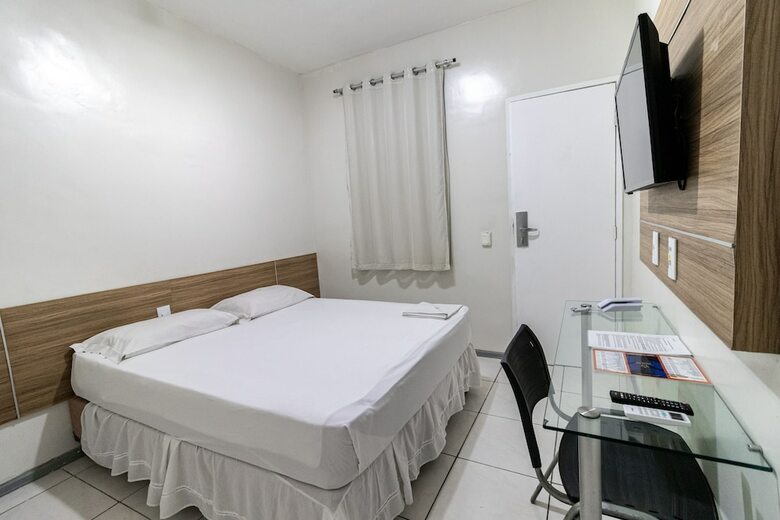 Hotel Aeroporto Montese Star