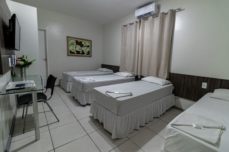 Hotel Aeroporto Montese Star