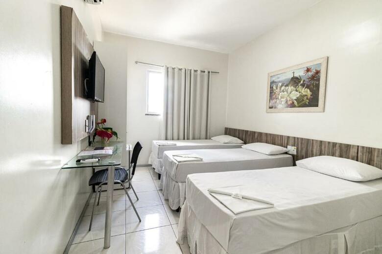 Hotel Aeroporto Montese Star