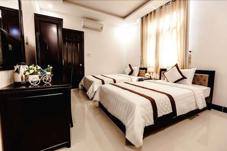 Night Sky Hotel