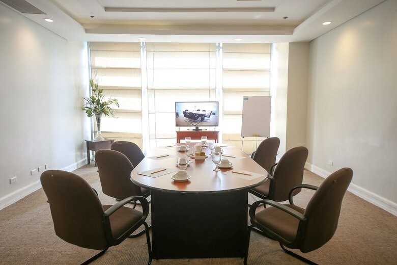 Hotel Infinity Tower Suites