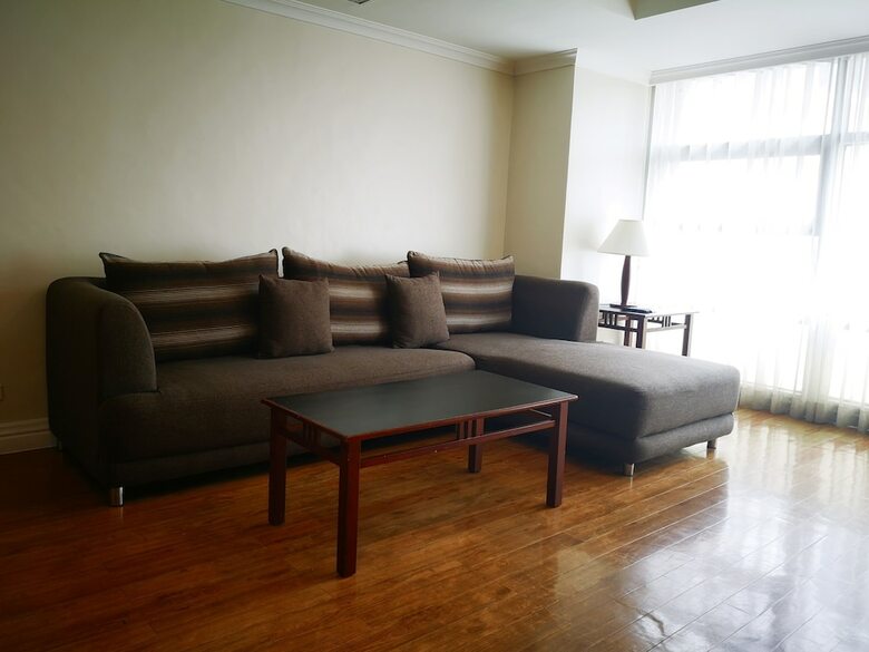 Hotel Infinity Tower Suites