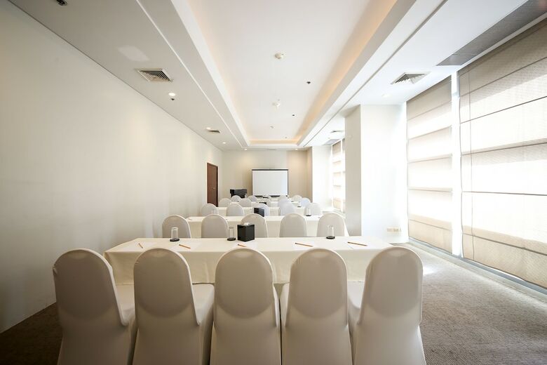 Hotel Infinity Tower Suites