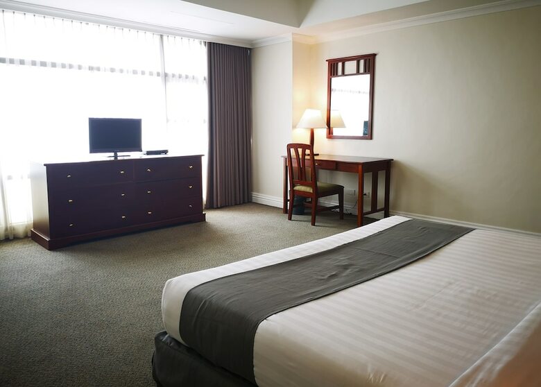 Hotel Infinity Tower Suites