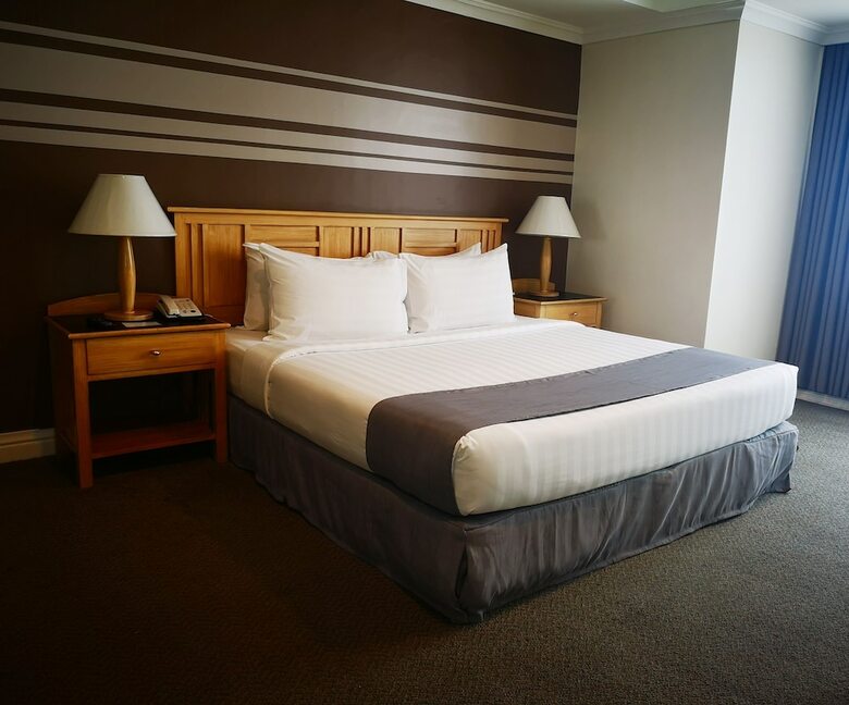 Hotel Infinity Tower Suites