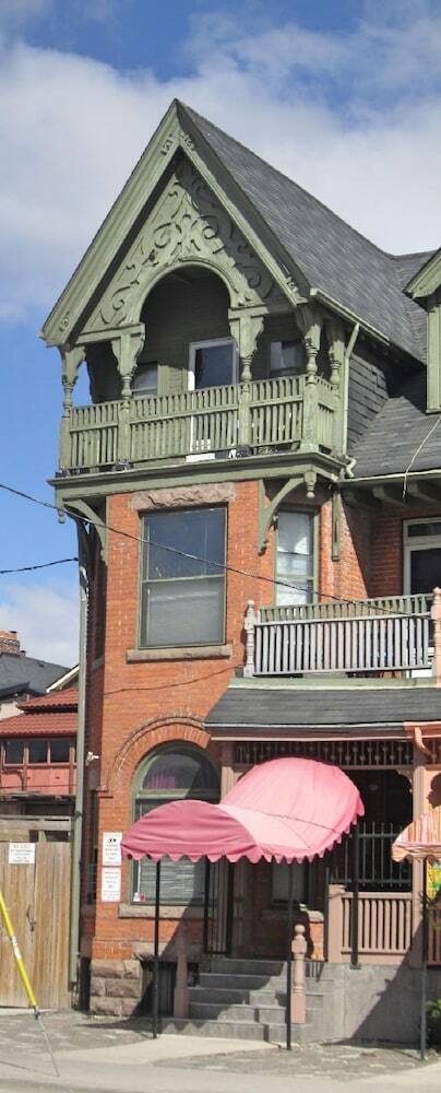 Hotel Spadina 11 Guesthouse