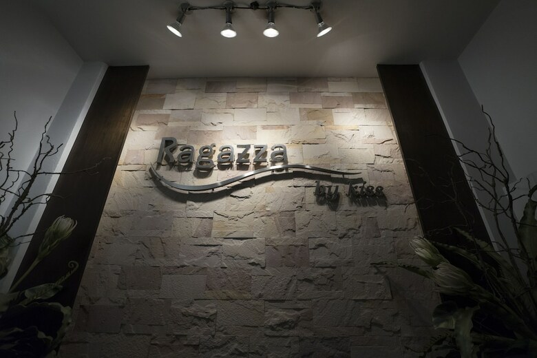Kiss Gardenhome Chic Hotel