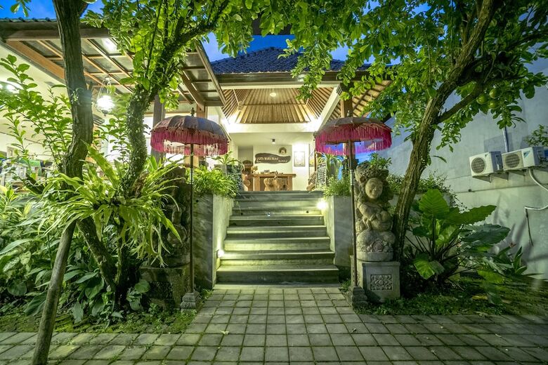 Gita Maha Hotel