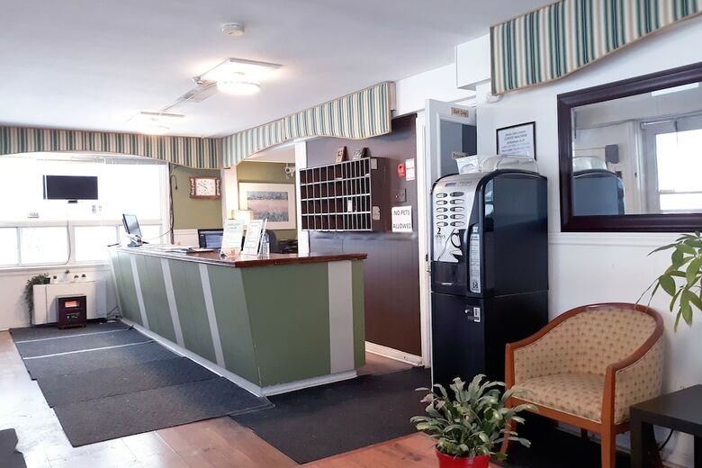 Motel Hotel Richmond Hill On North
