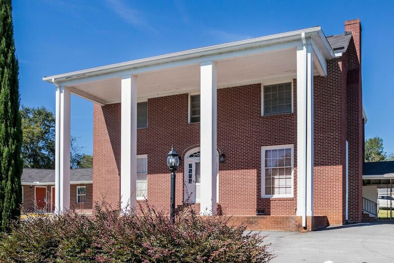 Motel Rodeway Inn & Suites