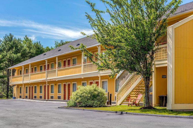 Motel Econo Lodge Freeport - Brunswick Area