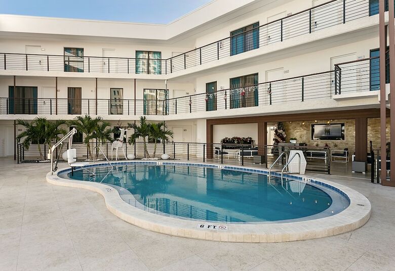 Motel Deco Boutique Hotel