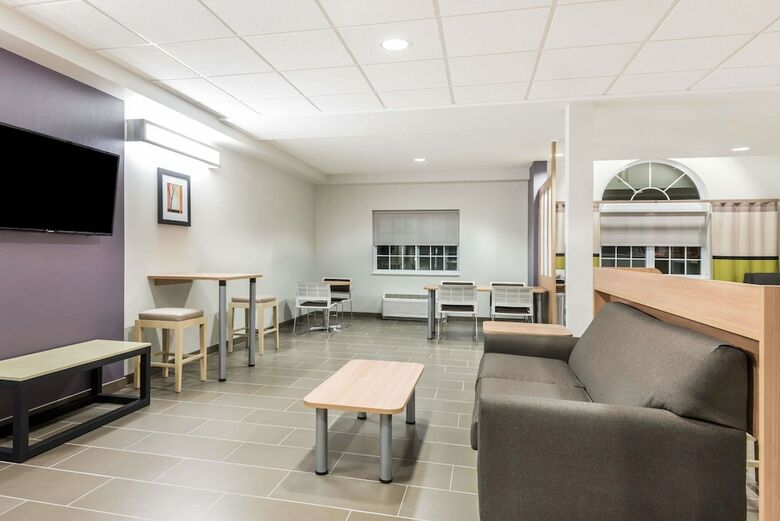 Hotel Microtel Inn & Suites By Wyndham Beaver Falls