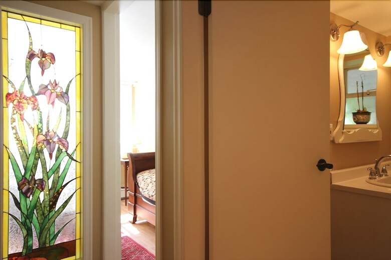 English Bay Inn Bed And Breakfast