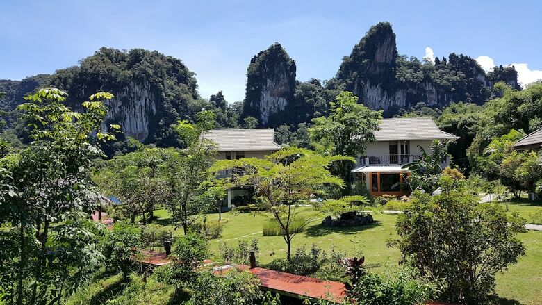 Montania Lifestyle Hotel