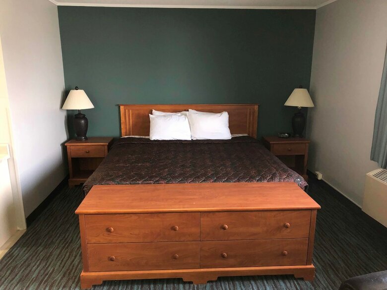 Motel Countryside Inn & Suites