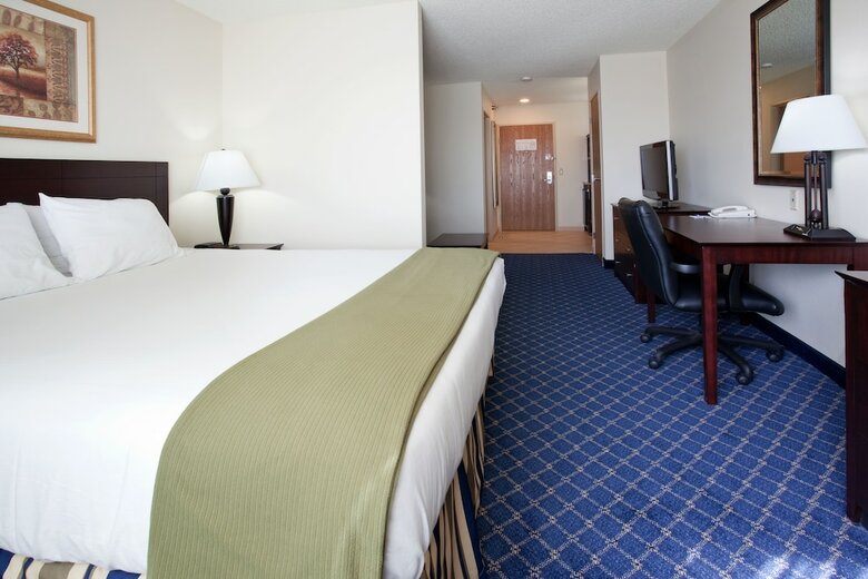 Holiday Inn Express Hotel & Suites Torrington