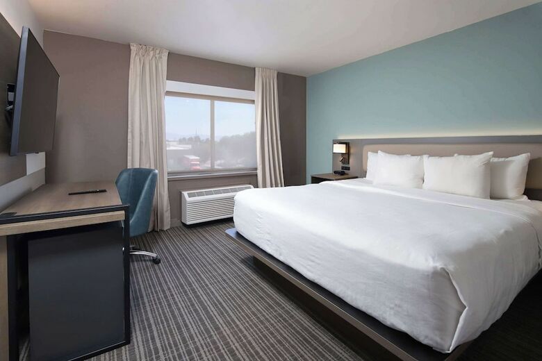 Hotel Comfort Suites At Tucson Mall