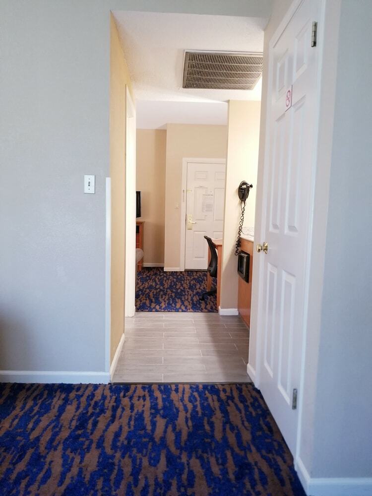 Hotel Baymont By Wyndham Indianapolis Northwest