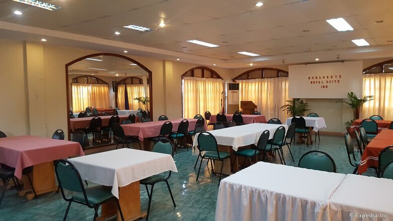 Hotel Dumaguete Royal Suite Inn