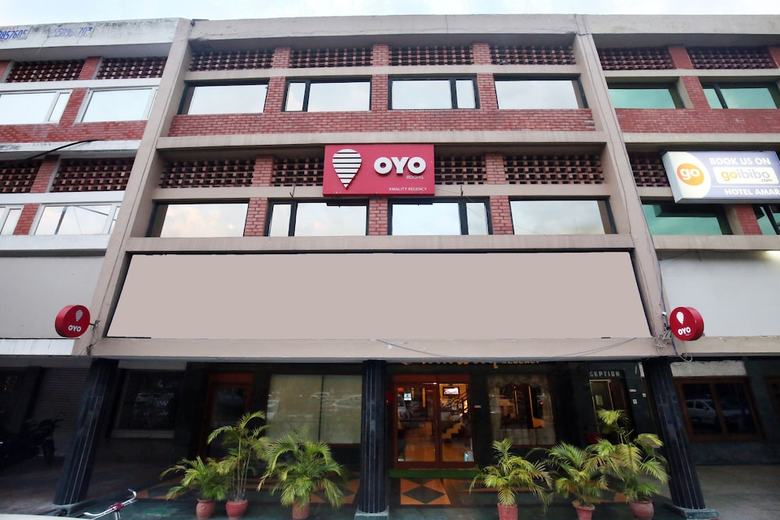 Oyo 1100 Hotel Kwality Regency