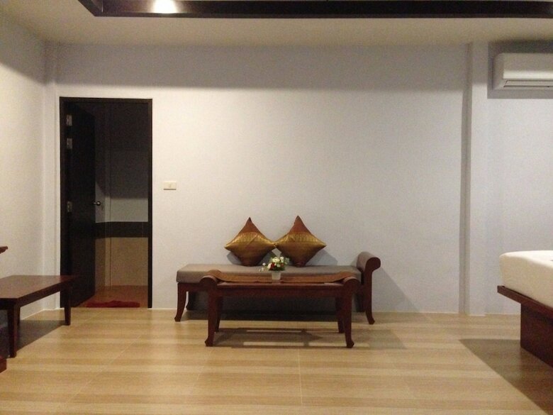 Hotel The Hip Resort @ Khao Lak