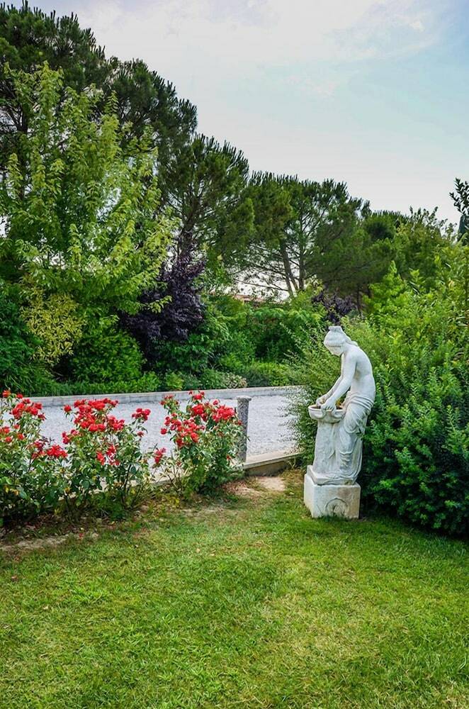 Apartamento Cevoli Country Resort