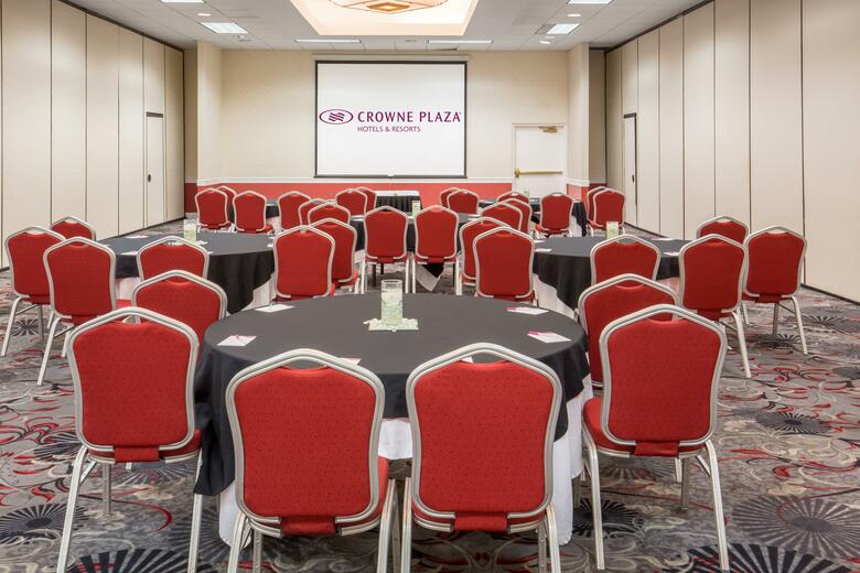 Crowne Plaza Hotel Sacramento Northeast