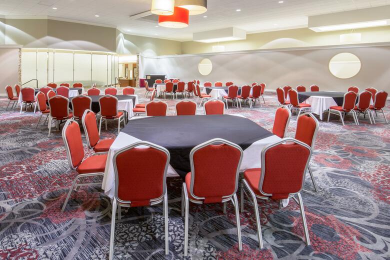 Crowne Plaza Hotel Sacramento Northeast