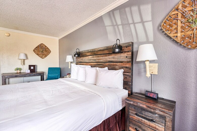Motel San Mateo Inn