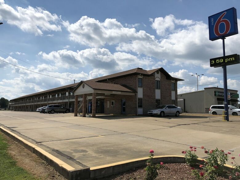 Motel 6 Dyersburg, Tn